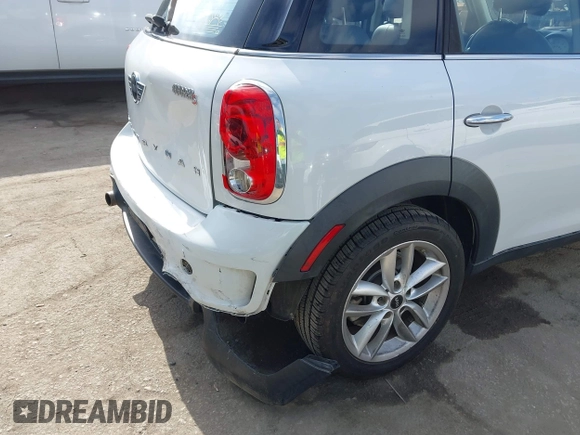 2013 MINI Countryman S with VIN WMWZC3C55DWP24628, listed as a IAAI auction lot 42558387 with 169,269 mi miles and . Bid and sale history available at DreamBid. Image 6.