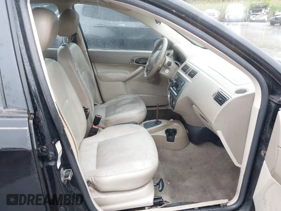 2005 Ford Focus S with VIN 1FAHP34N55W199644, listed as a IAAI auction lot 42351890 with 179,365 mi miles and . Bid and sale history available at DreamBid. Image 5.