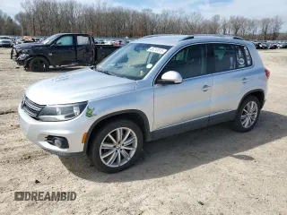 2012 Volkswagen Tiguan SE with VIN WVGAV7AX4CW520340, listed as a Copart auction lot 48210815 with 120,006 mi miles and Clean title. Bid and sale history available at DreamBid. Image 1.