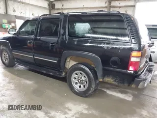 2003 Chevrolet Suburban LS z VIN 1GNFK16T93J211098, wystawiony jako IAAI lot #41494713 z przebiegiem 366 222 mil mil oraz . Historia ofert i sprzedaży dostępna na DreamBid. Obrazek 3.