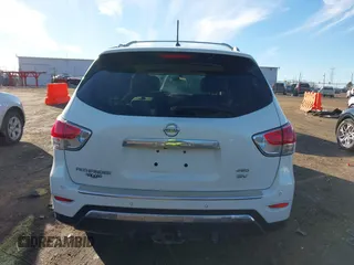 2014 Nissan Pathfinder SL z VIN 5N1AR2MM1EC705913, wystawiony jako IAAI lot #41718406 z przebiegiem 153 398 mil mil oraz . Historia ofert i sprzedaży dostępna na DreamBid. Obrazek 16.