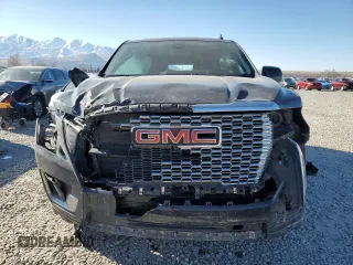 2021 GMC Yukon XL Denali with VIN 1GKS2JKL3MR397757, listed as a Copart auction lot 42975535 with 46,946 mi miles and Salvage Title. Bid and sale history available at carsss.com. Image 5.