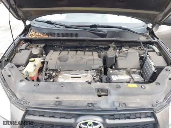 2011 Toyota RAV4 with VIN 2T3ZF4DV8BW104673, listed as a IAAI auction lot 41721651 with 111,132 mi miles. Bid and sale history available at carsss.com. Image 10.