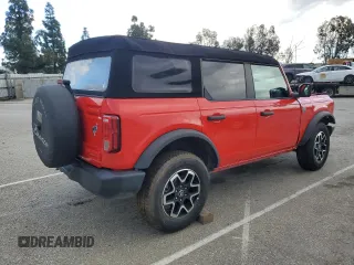 2021 Ford Bronco with VIN 1FMDE5BH8MLA82532, listed as a Copart auction lot 48372945 with 38,782 mi miles and Salvage Title. Bid and sale history available at carsss.com. Image 3.