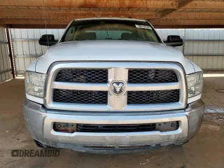 2017 Ram 2500 Tradesman with VIN 3C6UR5HJ7HG676655, listed as a Copart auction lot 61037975 with 144,073 mi miles and Clean title. Bid and sale history available at DreamBid. Image 5.