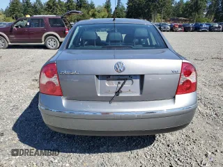 2003 Volkswagen Passat GLX z VIN WVWRH63B93P354188, wystawiony jako Copart lot #69510584 z przebiegiem 125 225 mil mil oraz Szkoda całkowita • Salvage title. Historia ofert i sprzedaży dostępna na DreamBid. Obrazek 6.