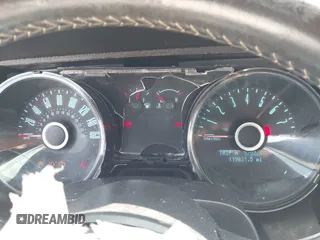 2014 Ford Mustang V6 с VIN 1ZVBP8AM8E5305838, выставлен на аукционе IAAI как лот 41923695 с пробегом 119 831 миль миль и . История ставок и продаж доступна на DreamBid. Изображение 7.