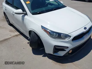 2020 Kia Forte LXS z VIN 3KPF24AD4LE248213, wystawiony jako IAAI lot #42290261 z przebiegiem 21 722 mil mil oraz . Historia ofert i sprzedaży dostępna na DreamBid. Obrazek 6.