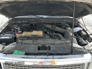 2002 Ford Excursion Special Serv с VIN 1FMNU40L52ED66291, выставлен на аукционе Copart как лот 53526995 с пробегом 200 794 миль миль и Списание • Salvage title. История ставок и продаж доступна на DreamBid. Изображение 12.