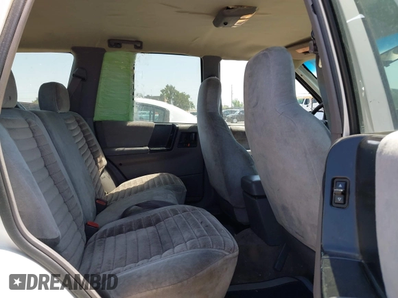1994 Jeep Grand Cherokee Laredo с VIN 1J4GZ58SXRC104587, выставлен на аукционе IAAI как лот 42498949 с пробегом 385 411 миль миль и . История ставок и продаж доступна на DreamBid. Изображение 8.