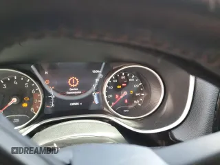 2019 Jeep Compass Limited z VIN 3C4NJCCB9KT664241, wystawiony jako Copart lot #50925025 z przebiegiem 132 986 mil mil oraz Szkoda całkowita • Salvage title. Historia ofert i sprzedaży dostępna na DreamBid. Obrazek 9.