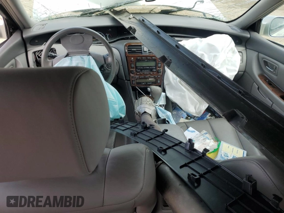 2000 Toyota Avalon XL with VIN 4T1BF28B4YU020969, listed as a Copart auction lot 51116915 with 117,924 mi miles and Salvage Title. Bid and sale history available at DreamBid. Image 8.