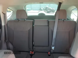 2013 Honda CR-V LX z VIN 3CZRM3H33DG712316, wystawiony jako Copart lot #64858035 z przebiegiem 206 531 mil mil oraz Szkoda całkowita • Salvage title. Historia ofert i sprzedaży dostępna na DreamBid. Obrazek 10.