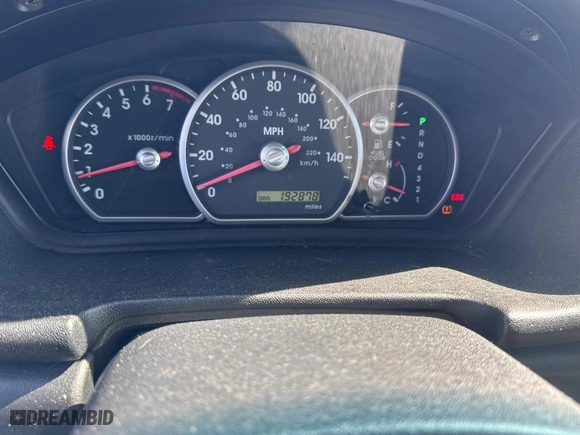 2004 Mitsubishi Endeavor Limited with VIN 4A4MN41S24E120975, listed as a Copart auction lot 48941365 with 192,878 mi miles and Clean Title. Bid and sale history available at carsss.com. Image 8.