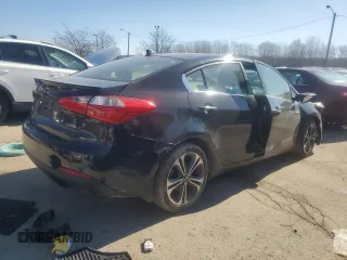 2016 Kia Forte EX z VIN KNAFX4A8XG5506110, wystawiony jako Copart lot #46479815 z przebiegiem 80 833 mil mil oraz Szkoda całkowita • Salvage title. Historia ofert i sprzedaży dostępna na DreamBid. Obrazek 3.