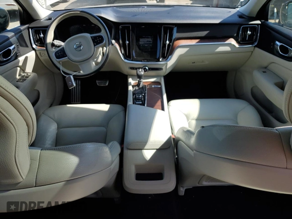 2021 Volvo S60 Momentum with VIN 7JR102FK5MG102126, listed as a Copart auction lot 48800064 with 83,785 mi miles and Salvage Title. Bid and sale history available at carsss.com. Image 8.