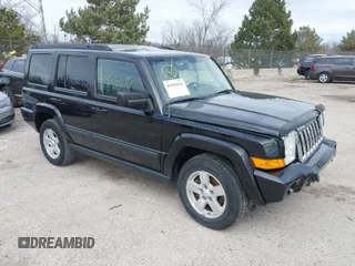 2008 Jeep Commander Sport with VIN 1J8HG48K38C132992, listed as a IAAI auction lot 41963610 with 206,353 mi miles. Bid and sale history available at carsss.com. Image 1.