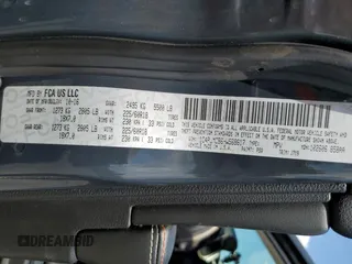 2017 Jeep Cherokee 75th Anniversary Edition z VIN 1C4PJMCB6HW568617, wystawiony jako Copart lot #55607595 z przebiegiem 83 662 mil mil oraz Szkoda całkowita • Salvage title. Historia ofert i sprzedaży dostępna na DreamBid. Obrazek 13.