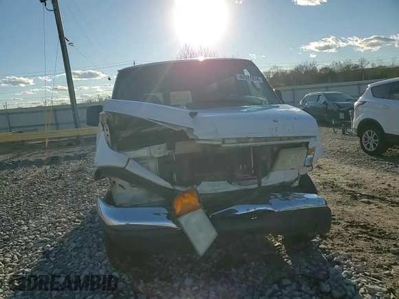 2006 Ford Econoline Passenger XL with VIN 1FBSS31L36HB03652, listed as a Copart auction lot 84521014 with 320,207 mi miles and Salvage Title. Bid and sale history available at carsss.com. Image 12.