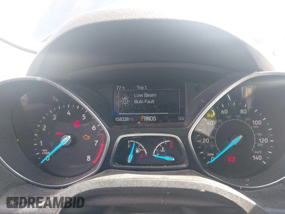 2017 Ford Escape S z VIN 1FMCU0F73HUE63885, wystawiony jako IAAI lot #42389985 z przebiegiem 158 338 mil mil oraz . Historia ofert i sprzedaży dostępna na DreamBid. Obrazek 7.