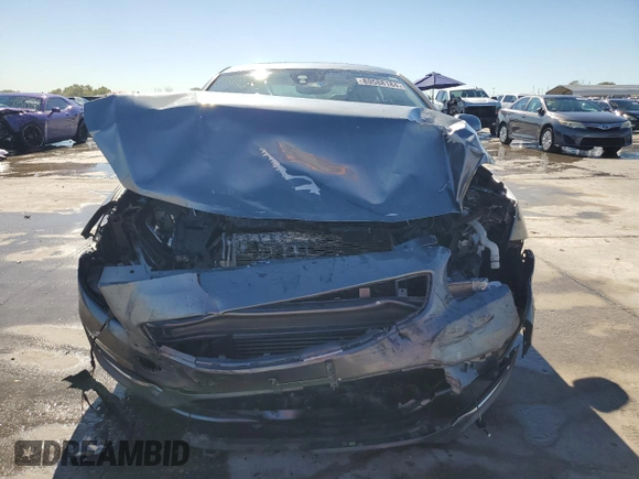 2017 Volvo S60 Inscription z VIN LYV402HK2HB150225, wystawiony jako Copart lot #80588184 z przebiegiem 53 910 mil mil oraz Szkoda całkowita • Salvage title. Historia ofert i sprzedaży dostępna na DreamBid. Obrazek 5.