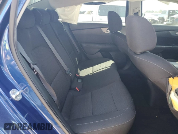 2019 Kia Forte LXS z VIN 3KPF24AD3KE024123, wystawiony jako Copart lot #57303815 z przebiegiem 72 922 mil mil oraz Nie do naprawy • Non repairable. Historia ofert i sprzedaży dostępna na DreamBid. Obrazek 10.