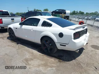 2006 Ford Mustang Standard with VIN 1ZVHT80N365219032, listed as a IAAI auction lot 42547836 with 138,183 mi miles and . Bid and sale history available at DreamBid. Image 3.
