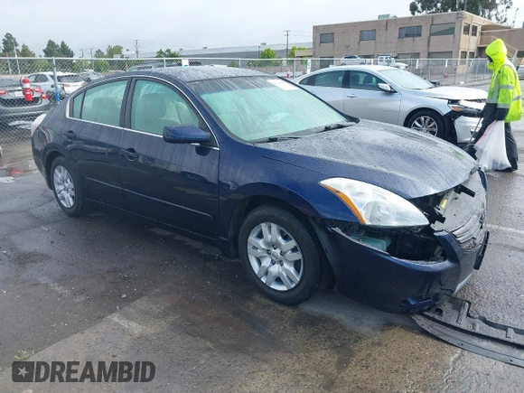 2012 Nissan Altima S z VIN 1N4AL2AP9CC193955, wystawiony jako IAAI lot #42240168 z przebiegiem 73 916 mil mil oraz . Historia ofert i sprzedaży dostępna na DreamBid. Obrazek 1.