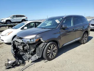 2020 Mitsubishi Outlander SE with VIN JA4AD3A37LZ046132, listed as a Copart auction lot 58826005 with 285,842 mi miles and Salvage title. Bid and sale history available at DreamBid. Image 1.