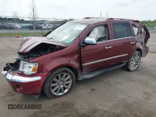 2007 Chrysler Aspen Limited z VIN 1A8HW58217F518414, wystawiony jako IAAI lot #42091362 z przebiegiem 269 542 mil mil oraz . Historia ofert i sprzedaży dostępna na DreamBid. Obrazek 18.