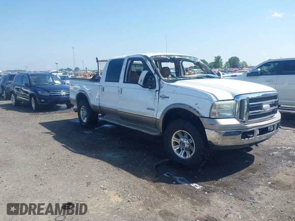 2006 Ford F-250 XL z VIN 1FTSW21P56ED13667, wystawiony jako IAAI lot #42108168 z przebiegiem 175 075 mil mil oraz . Historia ofert i sprzedaży dostępna na DreamBid. Obrazek 1.