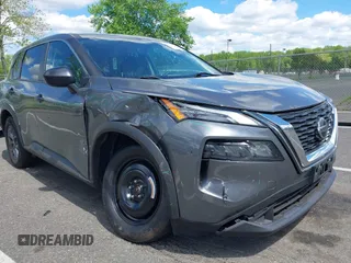 2021 Nissan Rogue S with VIN 5N1AT3AB2MC688421, listed as a IAAI auction lot 42180467 with 98,570 mi miles and . Bid and sale history available at DreamBid. Image 1.