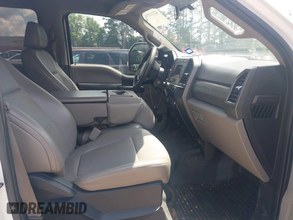 2017 Ford F-350 Lariat z VIN 1FT8W3DT7HEF47398, wystawiony jako IAAI lot #42211536 z przebiegiem 170 129 mil mil oraz . Historia ofert i sprzedaży dostępna na DreamBid. Obrazek 5.