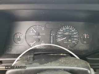 1996 Dodge 1500 z VIN 1B7HC16Y6TJ159102, wystawiony jako Copart lot #55502895 z przebiegiem 160 517 mil mil oraz Szkoda całkowita • Salvage title. Historia ofert i sprzedaży dostępna na DreamBid. Obrazek 9.