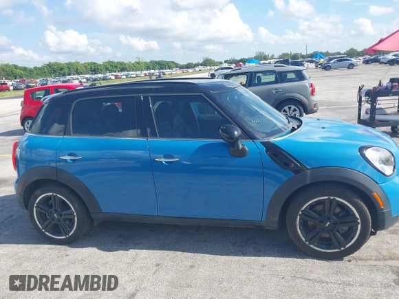 2016 MINI Countryman S with VIN WMWZC3C58GWT10084, listed as a IAAI auction lot 42895633 with 120,694 mi miles and . Bid and sale history available at DreamBid. Image 13.
