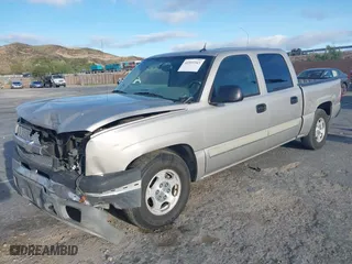 2004 Chevrolet Silverado 1500 Crew Cab LS with VIN 2GCEC13T741428702, listed as a IAAI auction lot 41915343 with 252,065 mi miles. Bid and sale history available at carsss.com. Image 2.