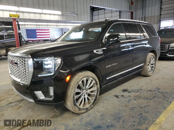 2021 GMC Yukon Denali with VIN 1GKS2DKLXMR272501, listed as a Copart auction lot 44504375 with 59,262 mi miles and Salvage Title. Bid and sale history available at carsss.com. Image 1.