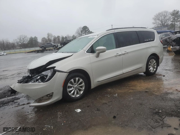 2017 Chrysler Pacifica Touring-L with VIN 2C4RC1BG3HR771830, listed as a Copart auction lot 45156635 with 78,713 mi miles and Salvage Title. Bid and sale history available at carsss.com. Image 1.