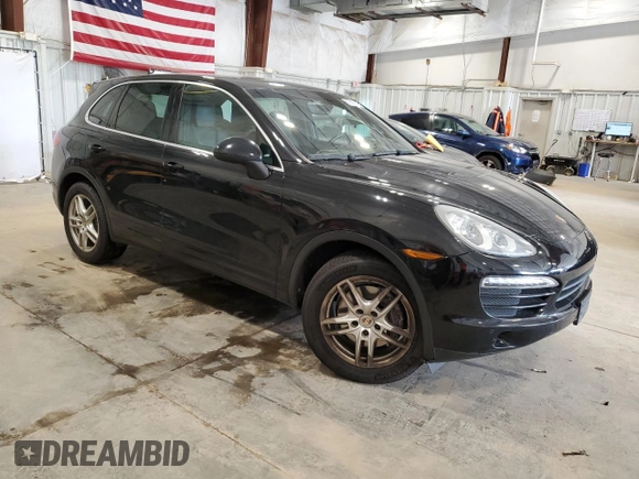 2013 Porsche Cayenne with VIN WP1AA2A24DLA00809, listed as a Copart auction lot 61830015 with 171,542 mi miles and Clean title. Bid and sale history available at DreamBid. Image 4.