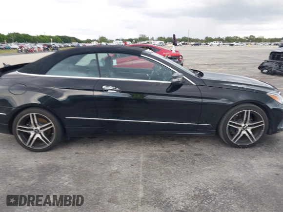 2014 Mercedes-Benz E 350 with VIN WDDKK5KF7EF240724, listed as a IAAI auction lot 42469727 with 116,174 mi miles and . Bid and sale history available at DreamBid. Image 13.