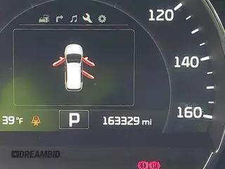 2016 Kia Sorento EX with VIN 5XYPH4A57GG107009, listed as a IAAI auction lot 40882550 with 163,329 mi miles. Bid and sale history available at carsss.com. Image 16.