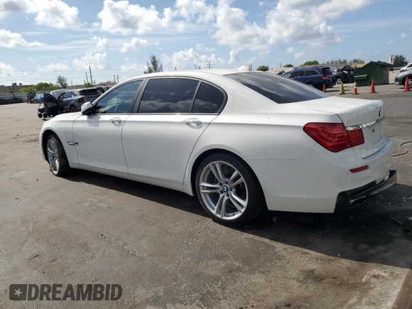 2012 BMW 7 Series 750Li z VIN WBAKB8C50CC964123, wystawiony jako Copart lot #60212005 z przebiegiem 75 979 mil mil oraz Szkoda całkowita • Salvage title. Historia ofert i sprzedaży dostępna na DreamBid. Obrazek 2.