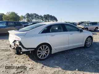 2015 Lincoln MKZ Hybrid z VIN 3LN6L2LUXFR624386, wystawiony jako Copart lot #52366325 z przebiegiem 126 405 mil mil oraz Szkody całkowita. Historia ofert i sprzedaży dostępna na DreamBid. Obrazek 3.