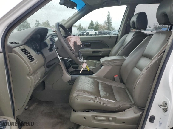 2006 Honda Pilot EX-L with VIN 5FNYF28556B026374, listed as a Copart auction lot 48975365 with 177,533 mi miles and Salvage Title. Bid and sale history available at carsss.com. Image 7.