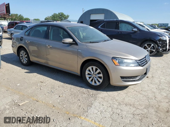 2015 Volkswagen Passat Limited Edition Edition with VIN 1VWAT7A32FC096487, listed as a Copart auction lot 62370505 with 186,517 mi miles and Clean title. Bid and sale history available at DreamBid. Image 4.