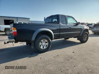 2002 Toyota Tacoma with VIN 5TEWM72NX2Z051332, listed as a Copart auction lot 66688465 with 185,611 mi miles and Clean title. Bid and sale history available at DreamBid. Image 3.