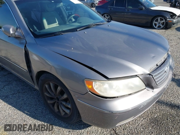 2008 Hyundai Azera Limited with VIN KMHFC46FX8A264798, listed as a IAAI auction lot 42684089 with 204,377 mi miles and . Bid and sale history available at DreamBid. Image 17.