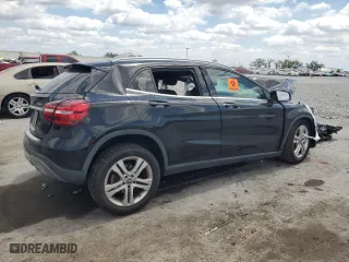 2020 Mercedes-Benz GLA with VIN WDCTG4GB8LJ686806, listed as a Copart auction lot 53717455 with 0 mi miles and Non Repairable. Bid and sale history available at carsss.com. Image 3.