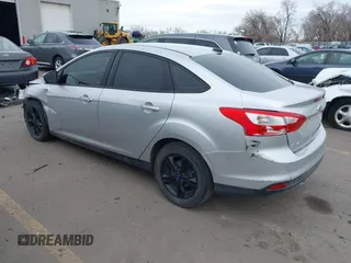 2013 Ford Focus SE with VIN 1FADP3F20DL361469, listed as a IAAI auction lot 41457037 with 127,852 mi miles. Bid and sale history available at carsss.com. Image 3.