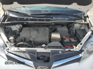 2018 Toyota Sienna LE Auto Access Seat with VIN 5TDKZ3DC9JS904383, listed as a Copart auction lot 43992165 with 106,596 mi miles and Salvage Title. Bid and sale history available at carsss.com. Image 12.